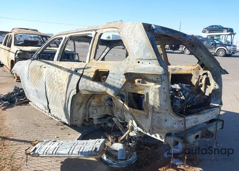 2022 Jeep Grand Cherokee Trailhawk 4X4 из США, поврежденный, VIN 1C4RJHCG5N8580110